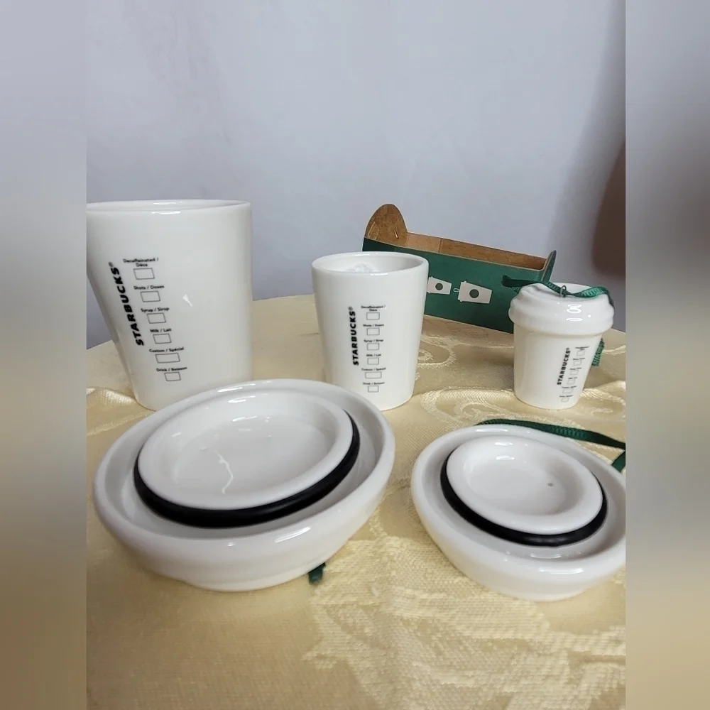 Starbucks 2016 3-Piece Ceramic Nesting Coffee Cups Ornament Set